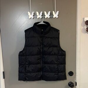 GAP Black ColdControl Vest
